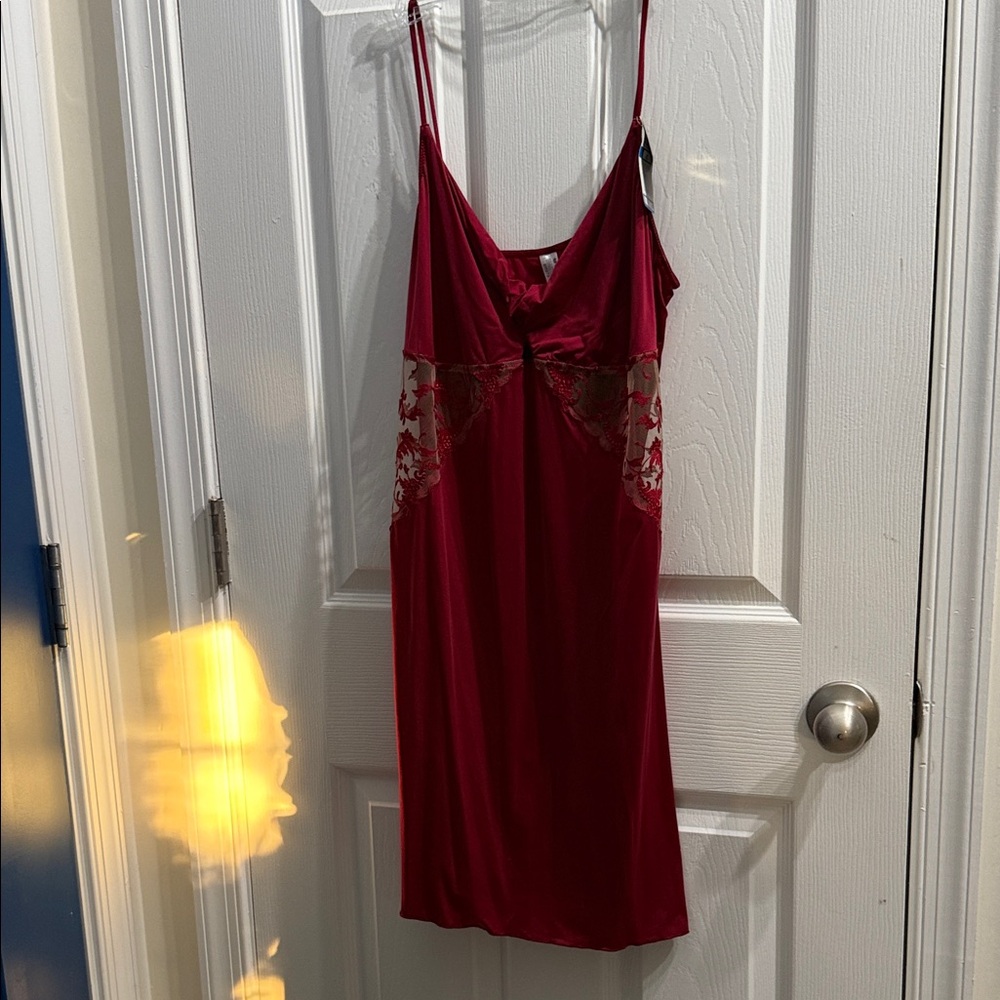 Wacoal Elegant Red Lace Chemise